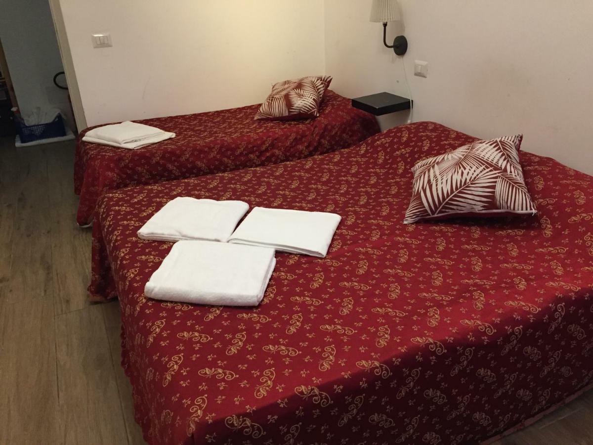 Blue Whale Bed & Breakfast Rome Exterior photo